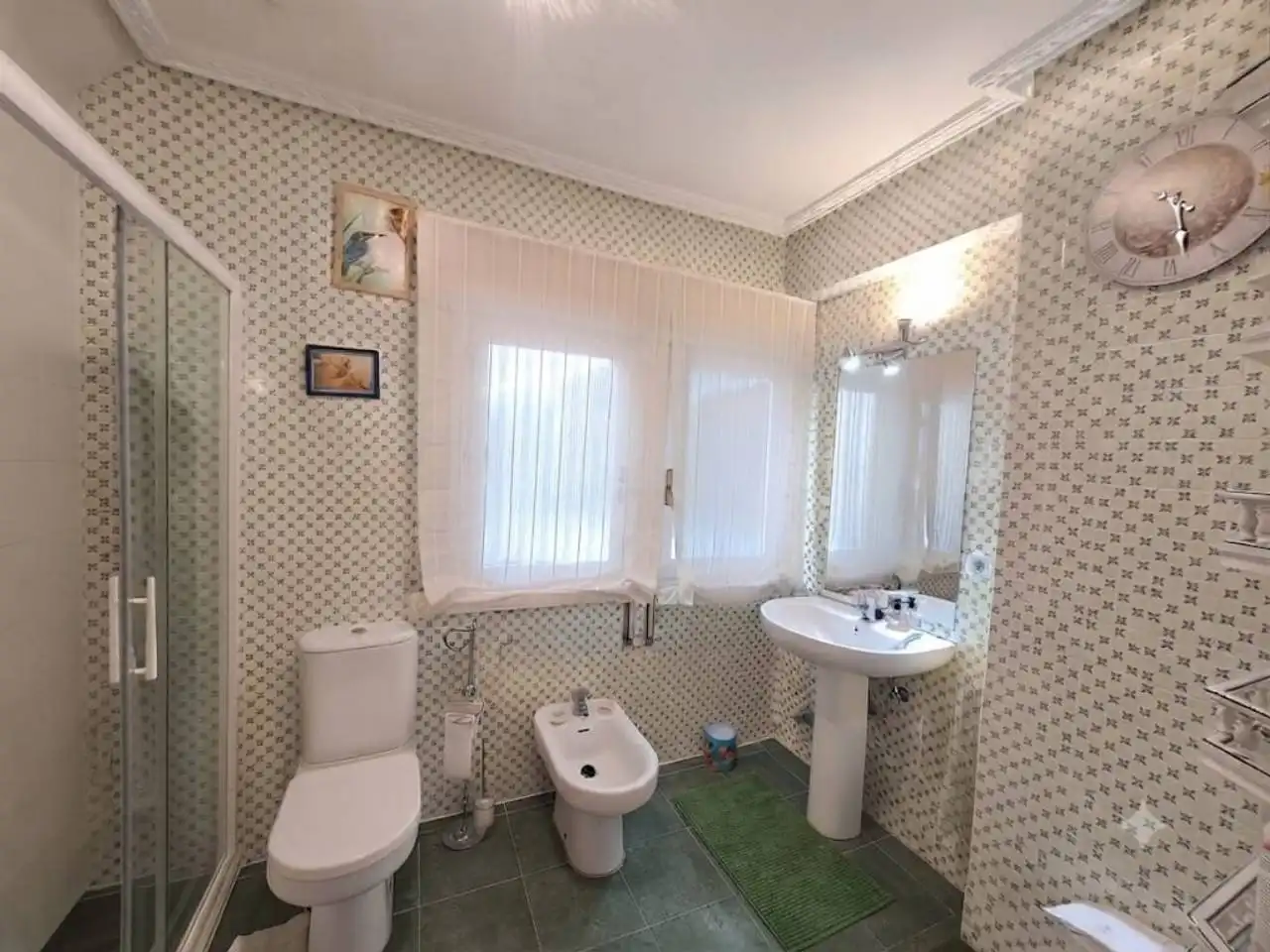 Bathroom of Flat for sale in Burgos  with Heating and Alarm