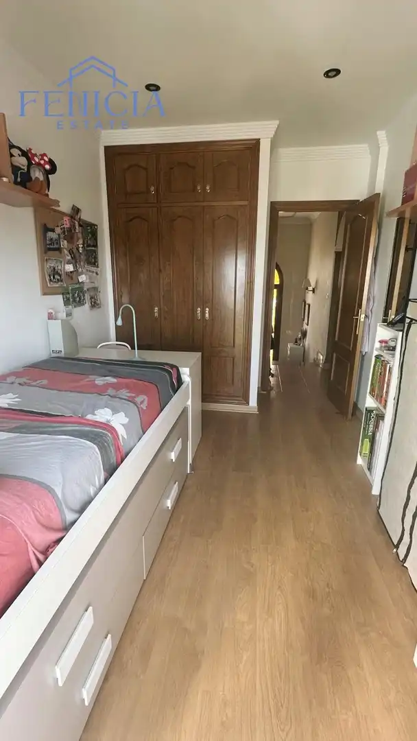 Habitación de Casa adosada en venta en Nerja con Jardín privado, Terraza y Piscina comunitaria