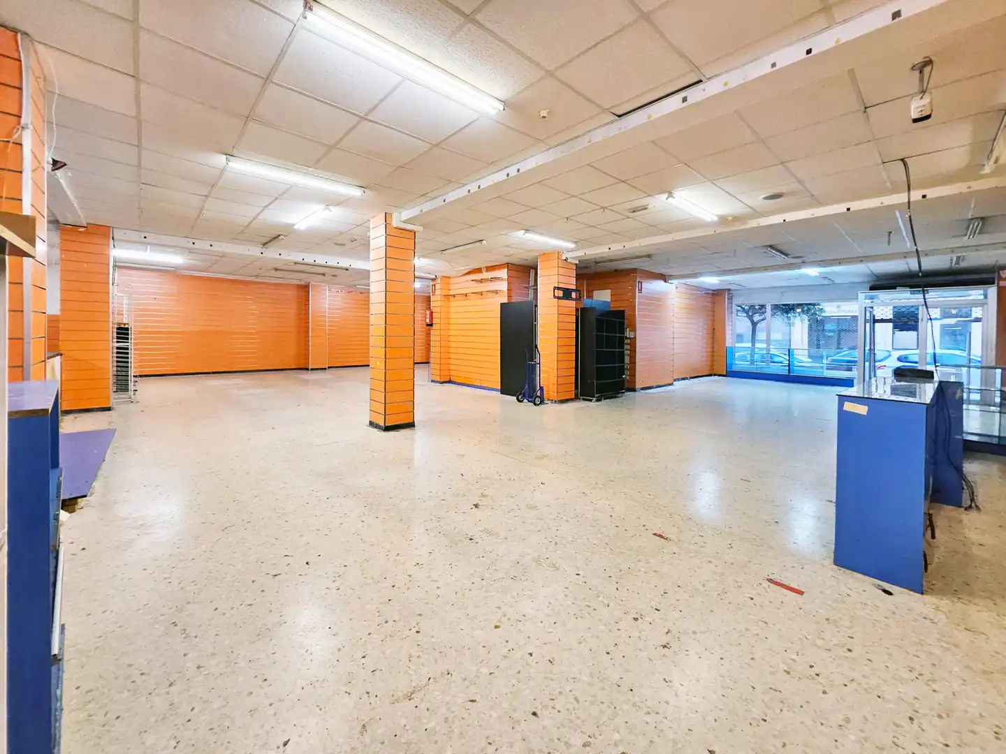 Local comercial en alquiler en Rúa Oidor Gregorio Tovar 30, imagen 2
