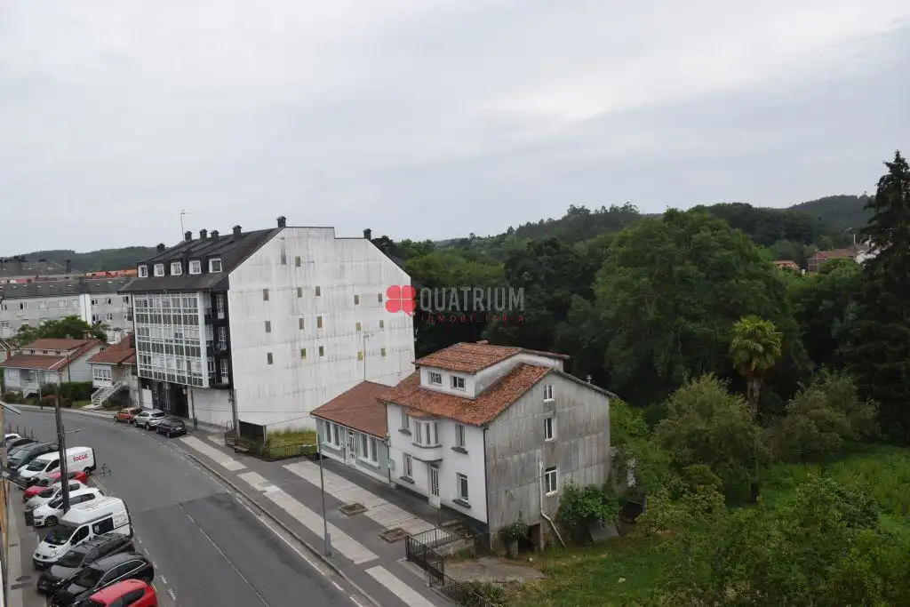 Vista exterior de Piso en venta en Oroso con Calefacción y Trastero