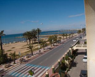 Vista exterior de Casa adosada en venda en Santa Pola amb Aire condicionat, Jardí privat i Terrassa