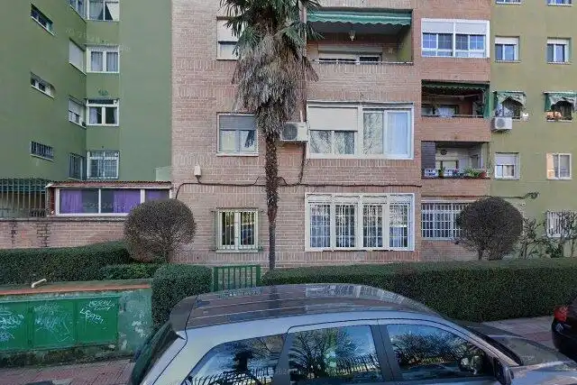 Wohnung zum Verkauf in Reyes Católicos