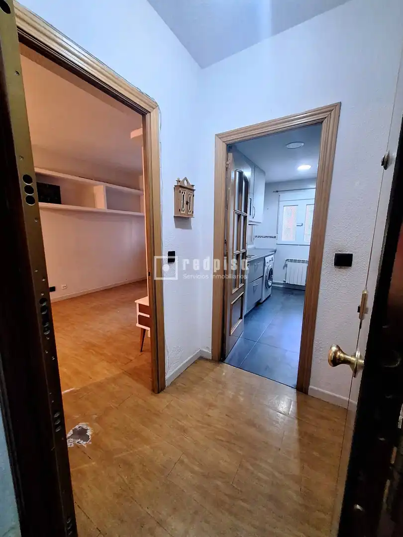 Dormitori de Pis en venda en Madrid amb Calefacció, Parquet i Terrassa