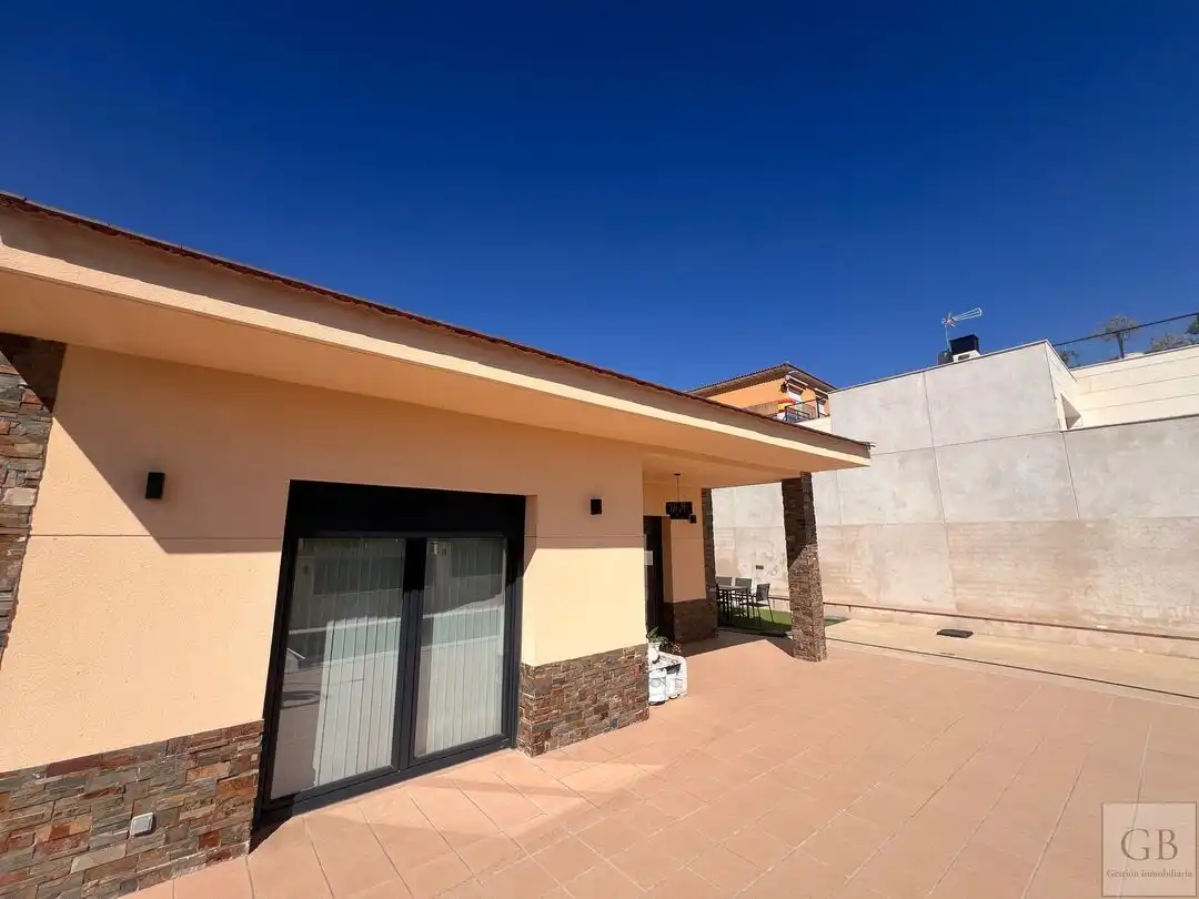 Detached house for sale in Olías del Rey, imagen 2