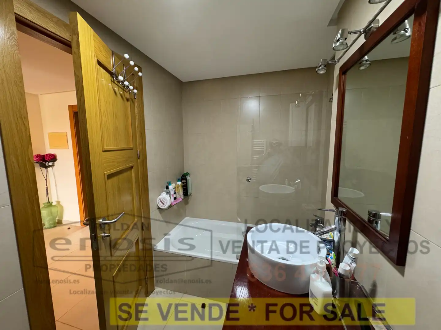Bathroom of Apartments for sale in Torre-Pacheco  with Air Conditioner, Terrace and Furnished