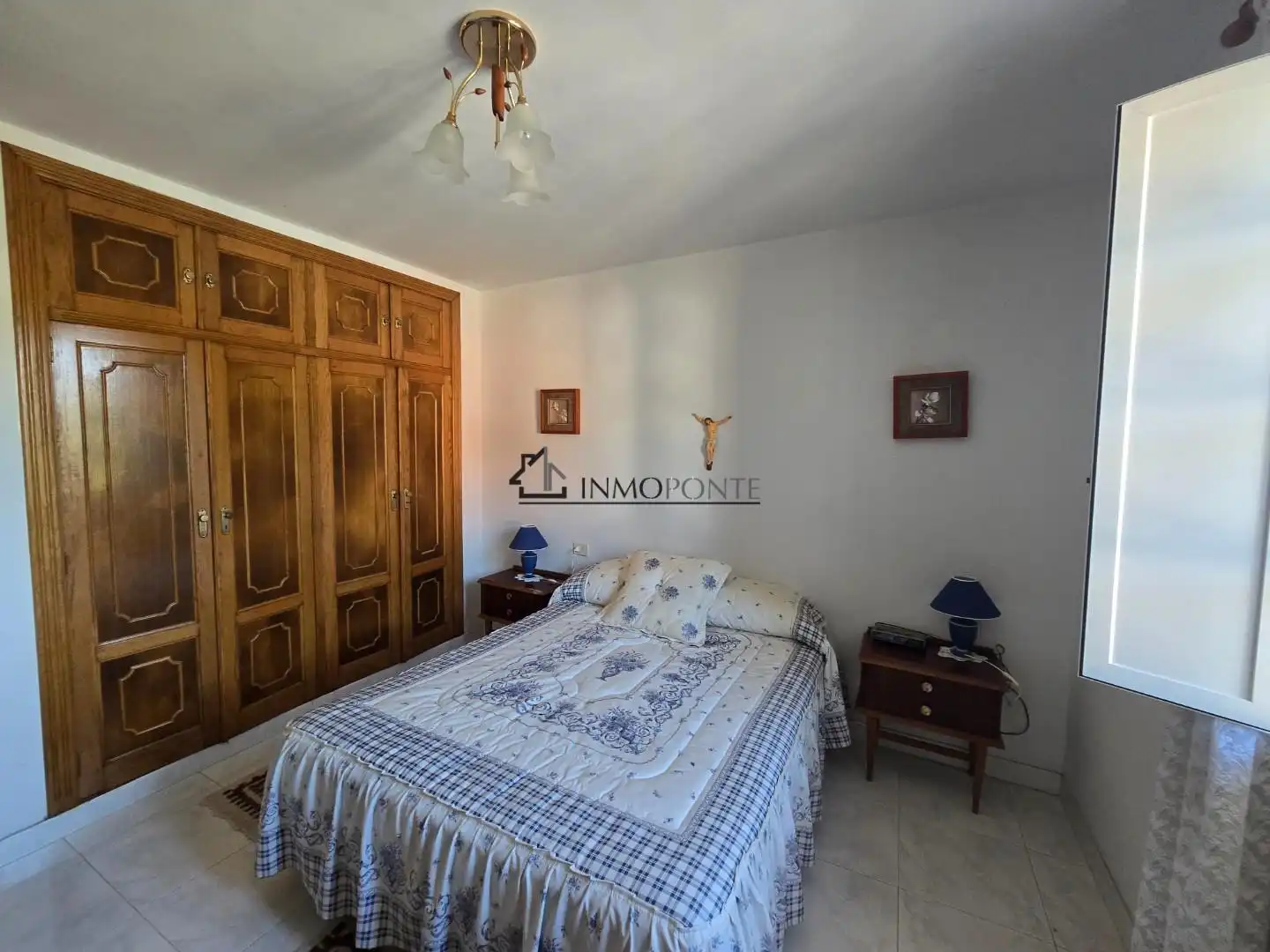 Dormitori de Casa o xalet en venda en Cerdedo amb Jardí privat