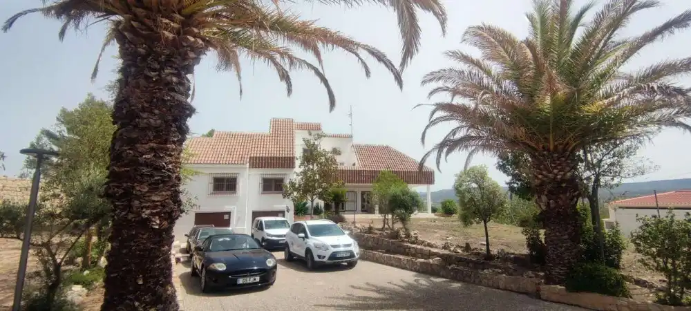 Vista exterior de Piso en venta en Campo de Criptana con Aire acondicionado