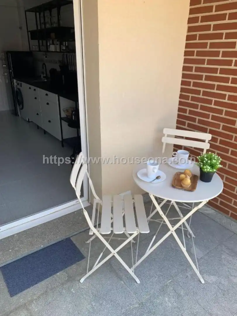 Terrassa de Casa adosada en venda en Laguardia amb Calefacció, Terrassa i Moblat
