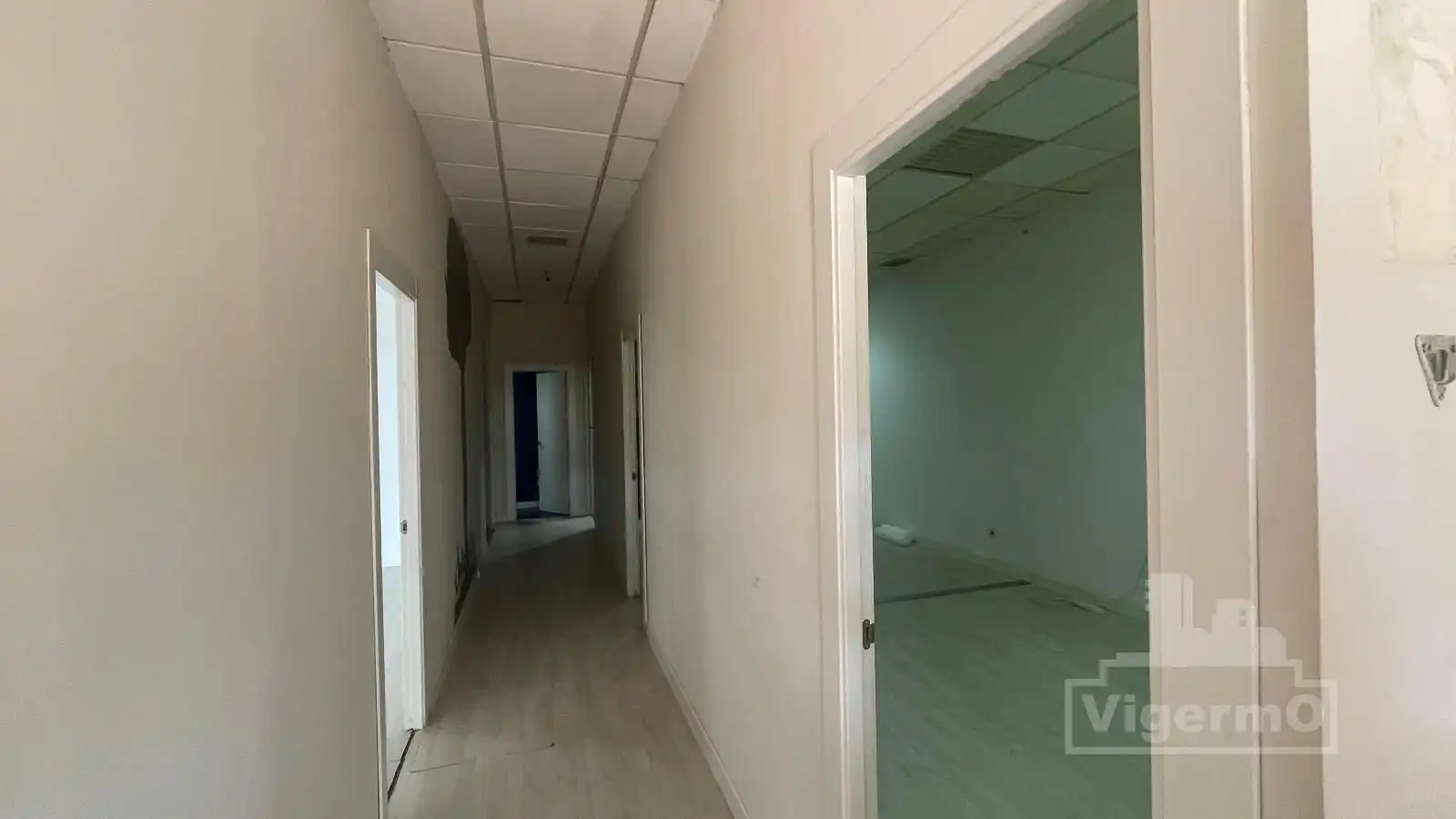Commercial properties for sale in Población de Arroyo