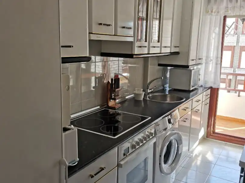 Küche von Wohnung zur Miete in Noja mit Heizung, Privatgarten und Terrasse