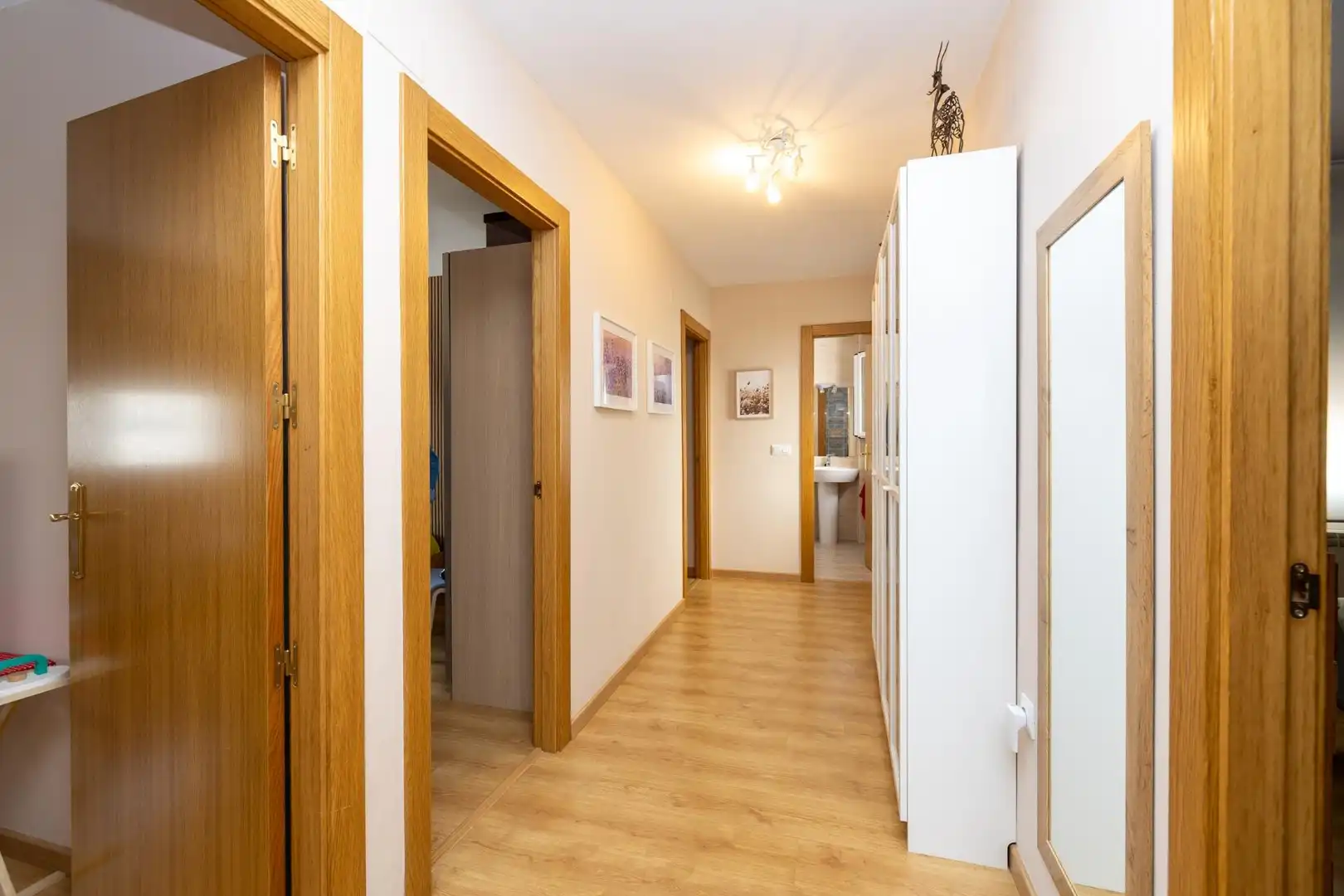 Casa adosada en venta en Gójar con Calefacción