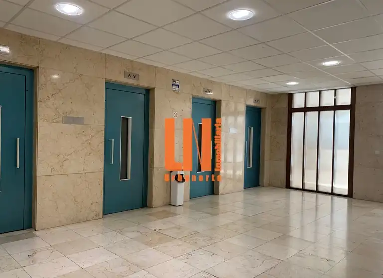 Office space with lift for sale in Centro, imagen 6