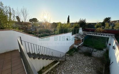 Exterior view of Country house for sale in La Bisbal d'Empordà  with Air Conditioner, Heating and Private garden