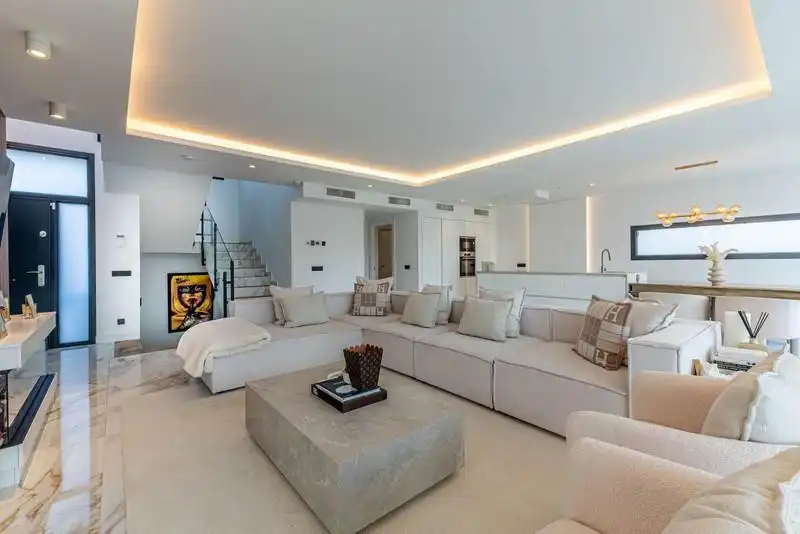 Sala d'estar de Casa o xalet de lloguer en Mijas amb Aire condicionat, Calefacció i Jardí privat