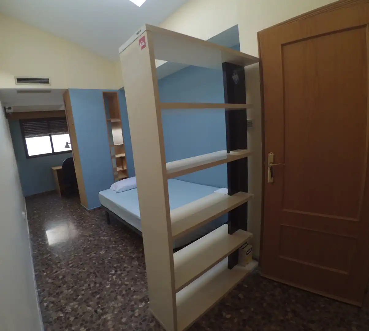 Schlafzimmer von Dachboden zum Verkauf in Valencia mit Klimaanlage, Terrasse und Möbliert