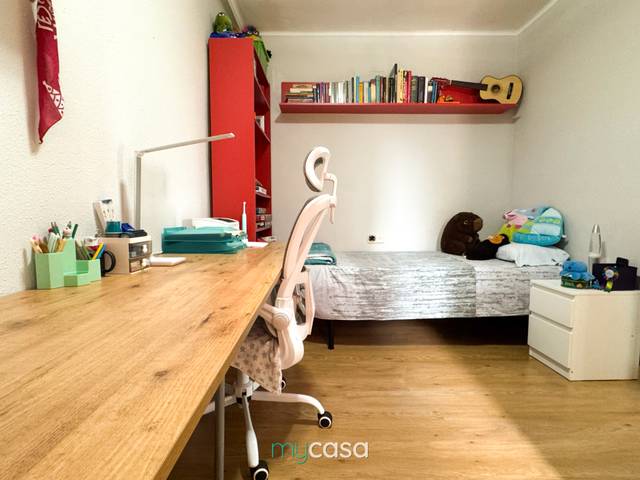 Piso en Venta en Avinguda d'Àfrica en Llefià