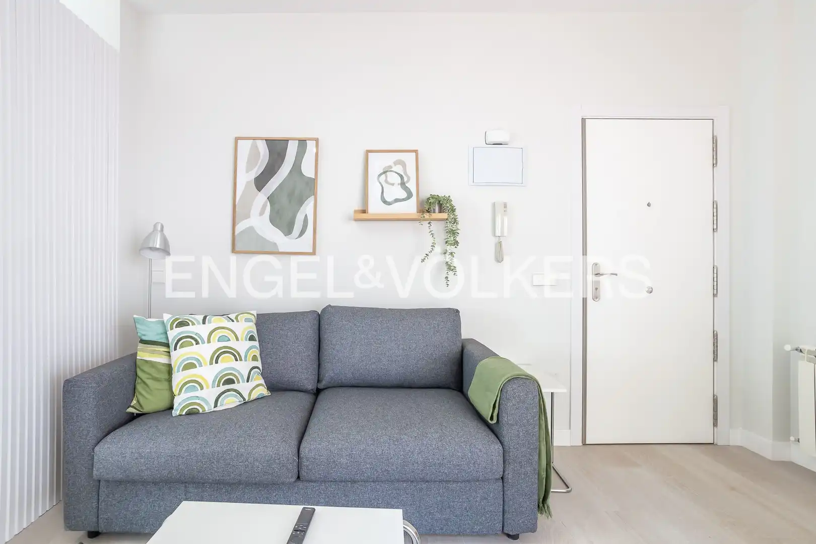 Living room of Flat for rent in  Madrid Capital  with Heating and Private garden
