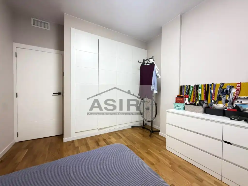 Bedroom of Flat for sale in Alzira