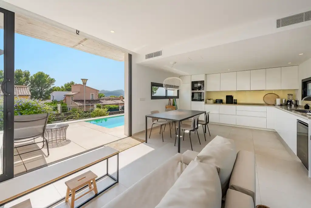 Terrasse von Haus oder Chalet zum Verkauf in Alcúdia mit Klimaanlage, Privatgarten und Terrasse