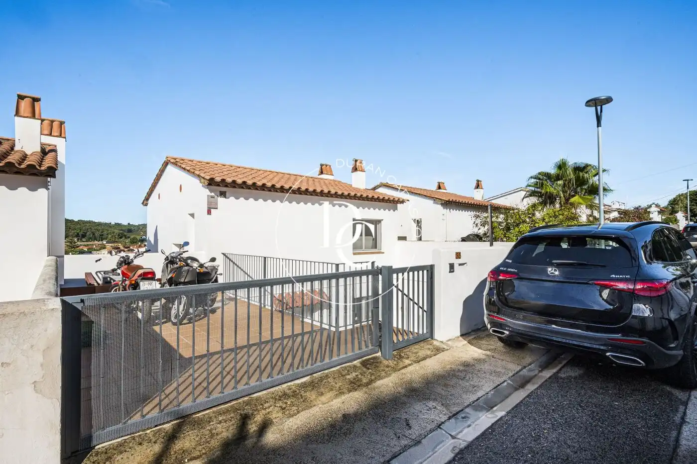Exterior view of Houses for rent in Vallpineda - Rocamar
