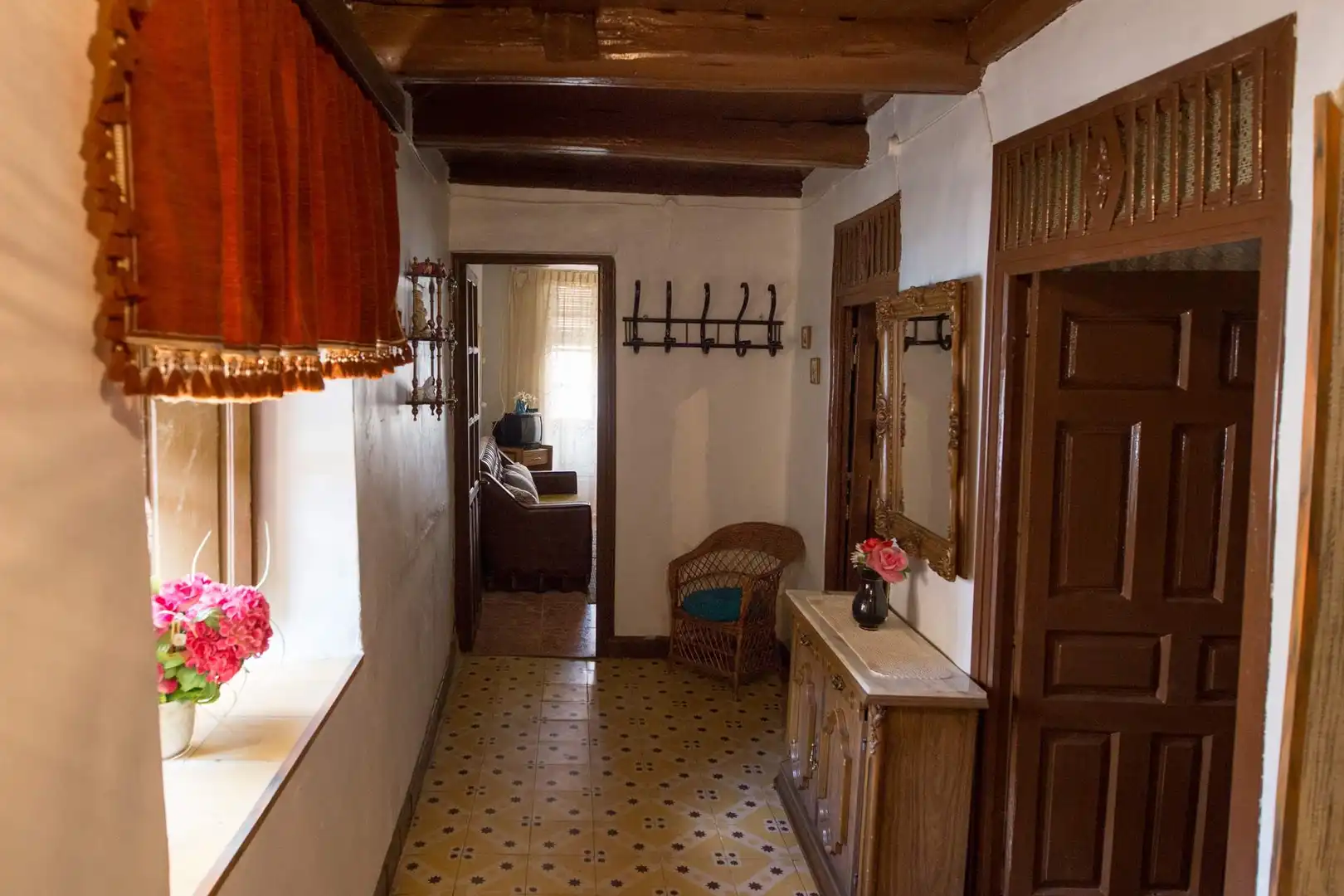 Houses for sale in Gordoncillo  with Heating, Private garden and Storage room