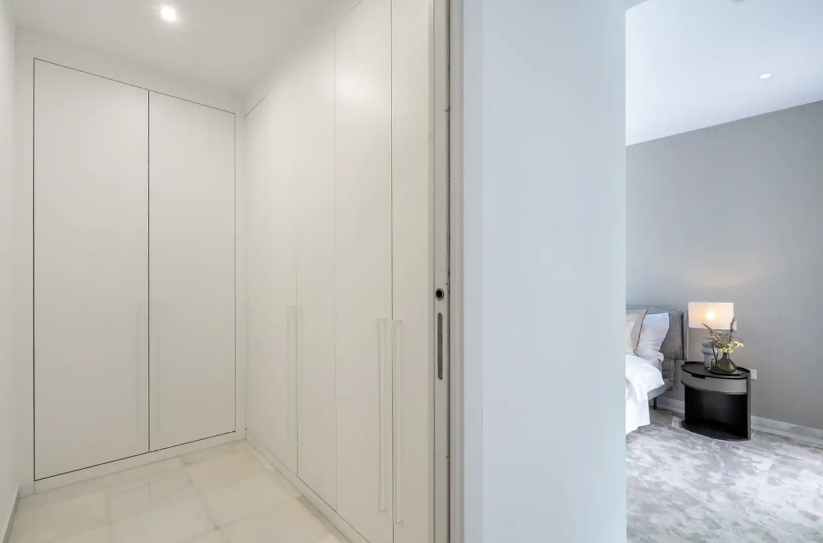 Apartamento de alquiler en Marbella con Aire acondicionado, Terraza y Amueblado