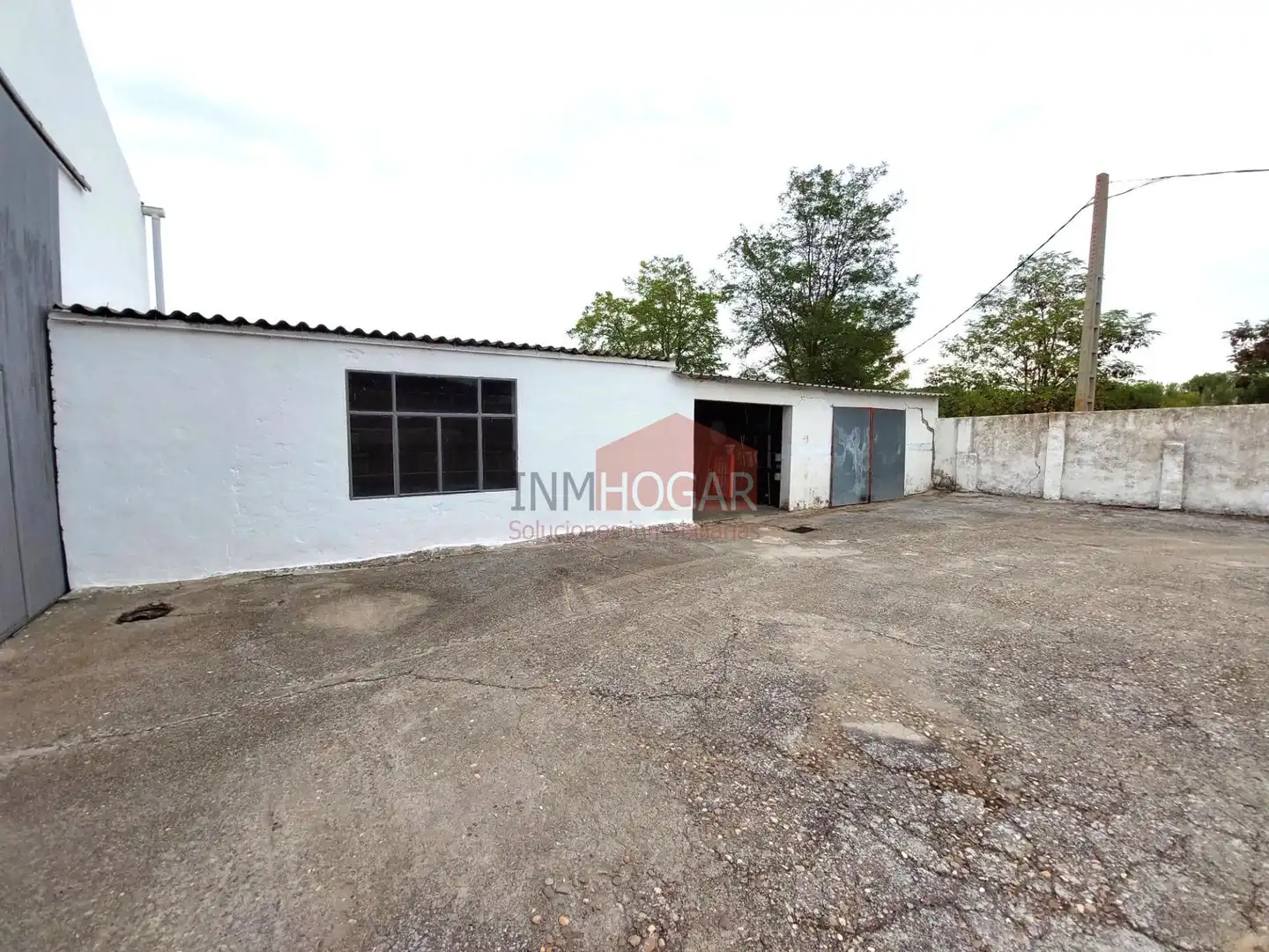 Aparcament de Nau industrial de lloguer en Arévalo