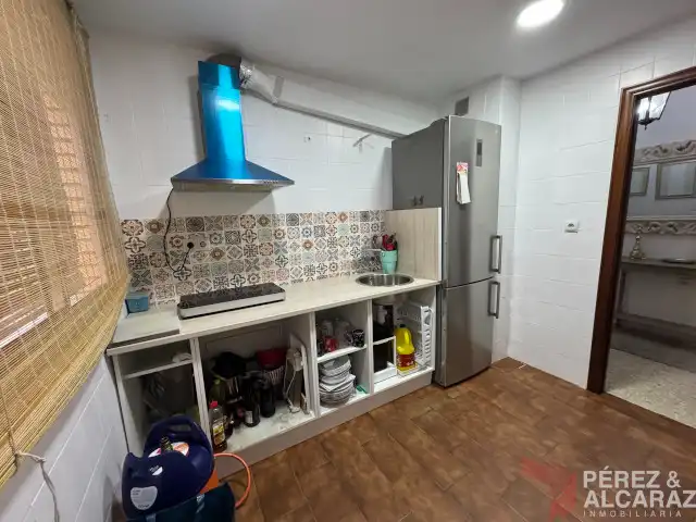 Kitchen of Flat for sale in Palma del Río  with Air Conditioner and Balcony