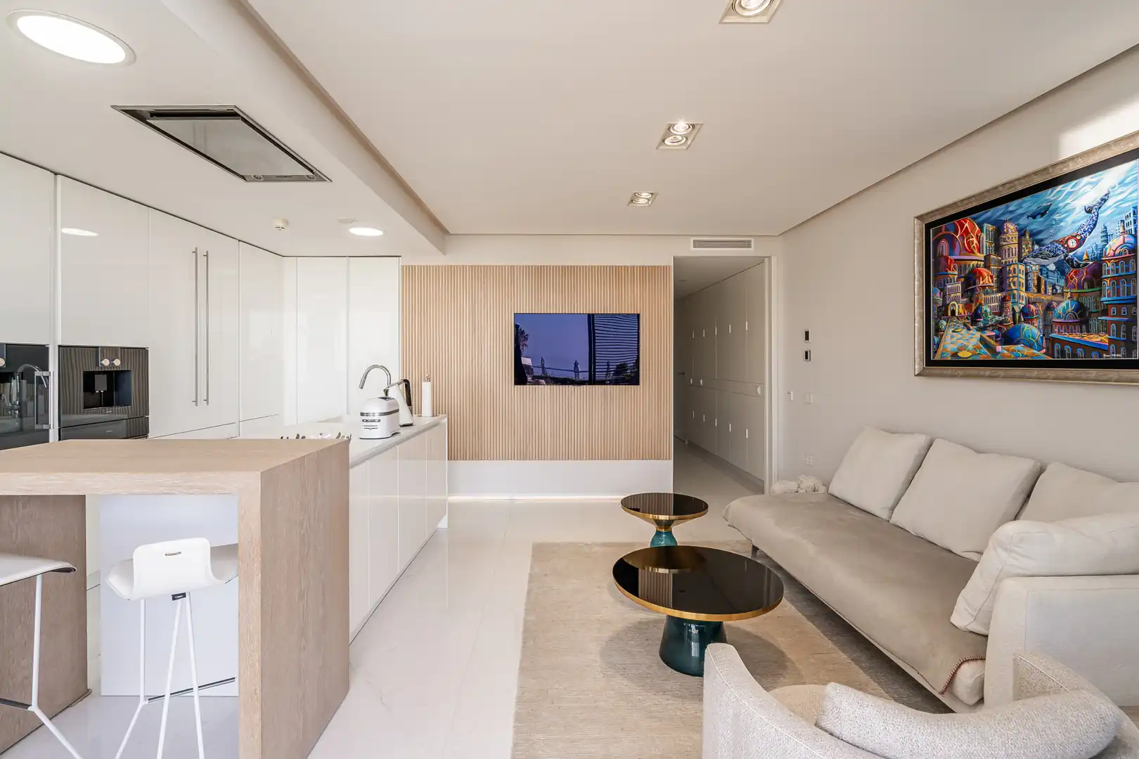 Living room of Ground floor for sale in Estepona  with Air Conditioner, Private garden and Terrace