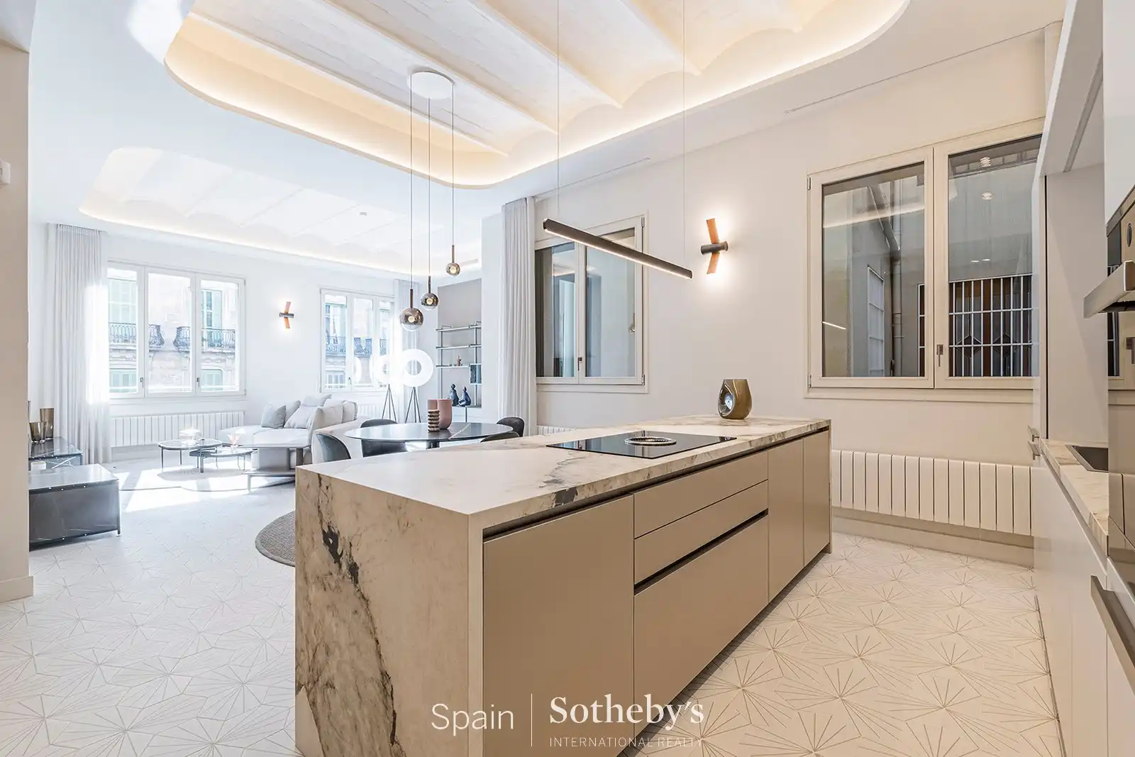 Appartement compact avec piscine à vendre à Eixample, imagen 17