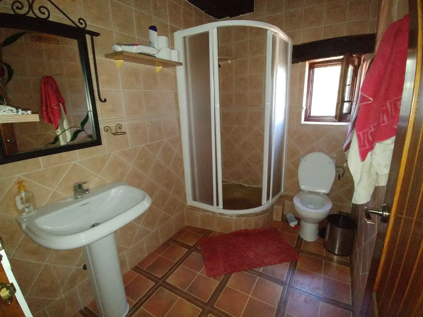 Baño de Finca rústica en venta en Sorvilán con Jardín privado, Terraza y Amueblado