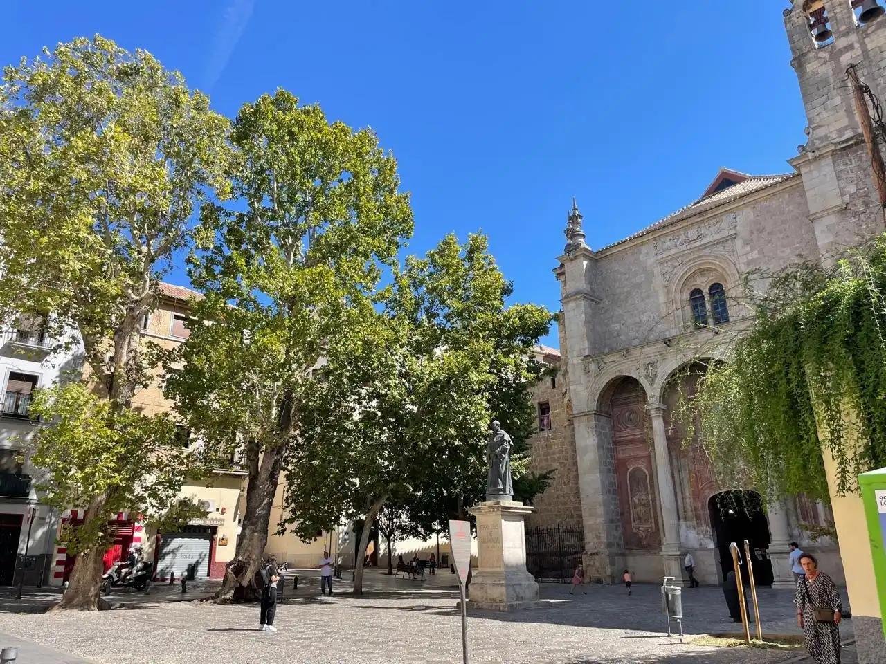 Außenansicht von Dachboden zum Verkauf in Granada mit Klimaanlage, Heizung und Terrasse