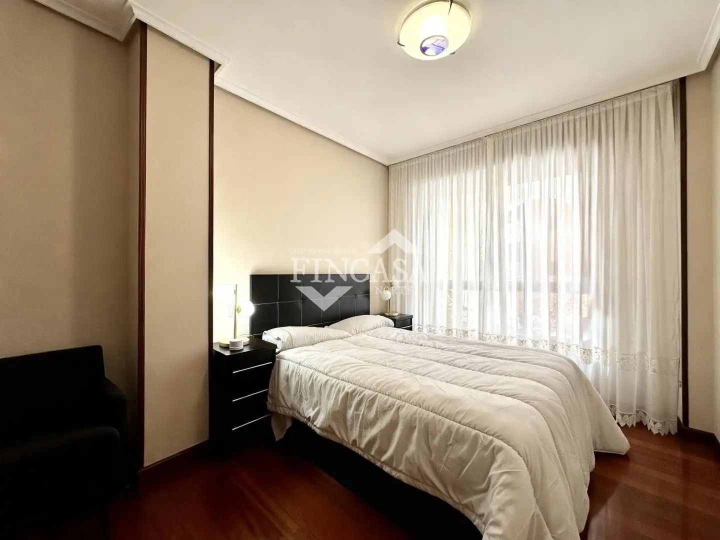 Habitación de Piso en venta en Colindres con Calefacción, Parquet y Terraza