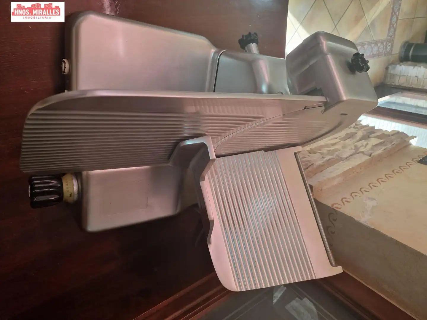Vista exterior de Local en venta en Elche / Elx con Aire acondicionado y Amueblado