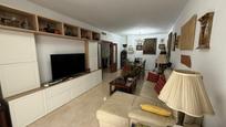 Living room of Flat for sale in San Fernando  with Air Conditioner, Heating and Parquet flooring