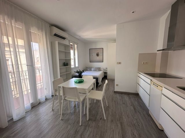 Apartament de lloguer a Carrer del Baluard, La Barceloneta