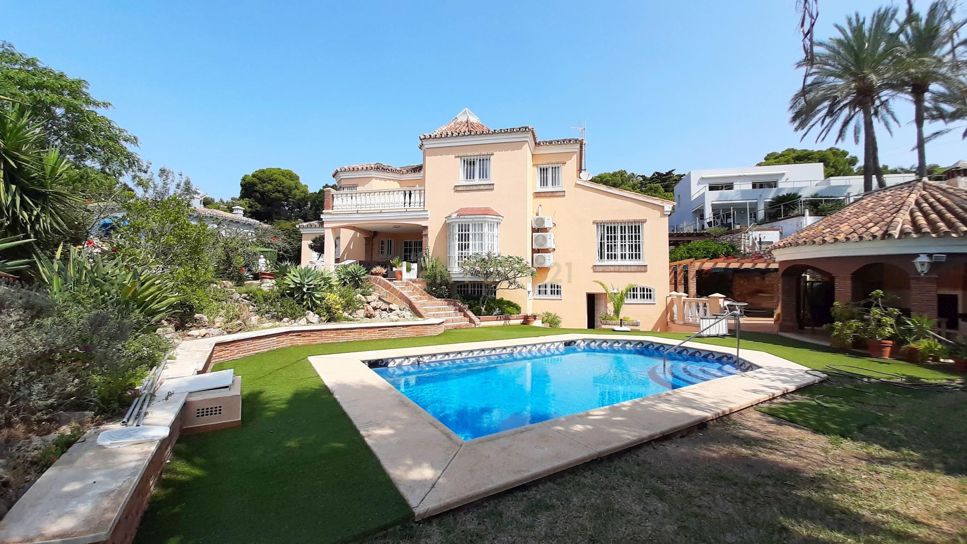 Casa o xalet en venda a Calle Drago, -1, Pinares de San Antón