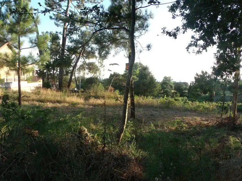 Wohnbaugrundstück zum Verkauf in Boiro, imagen 2