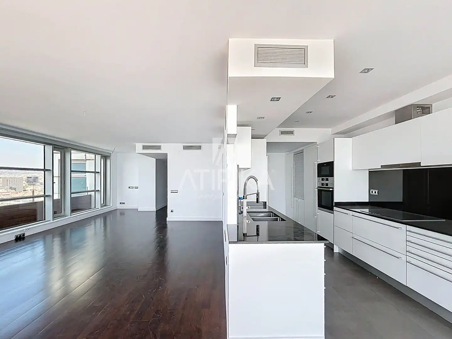Cocina de Ático en venta en Barcelona con Aire acondicionado, Parquet y Terraza