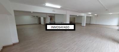 Local comercial en Alquiler en Calle Berta Perogordo en Centro