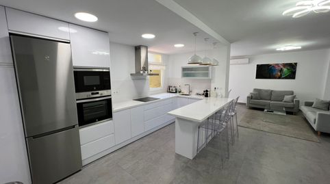 Foto 2 de Piso en venta en Sorolla, 37, Ayuntamiento, Torremolinos