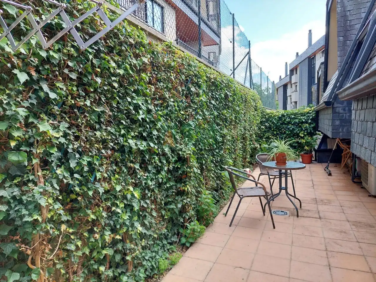 Terraza de Casa adosada en venta en Ourense Capital  con Calefacción