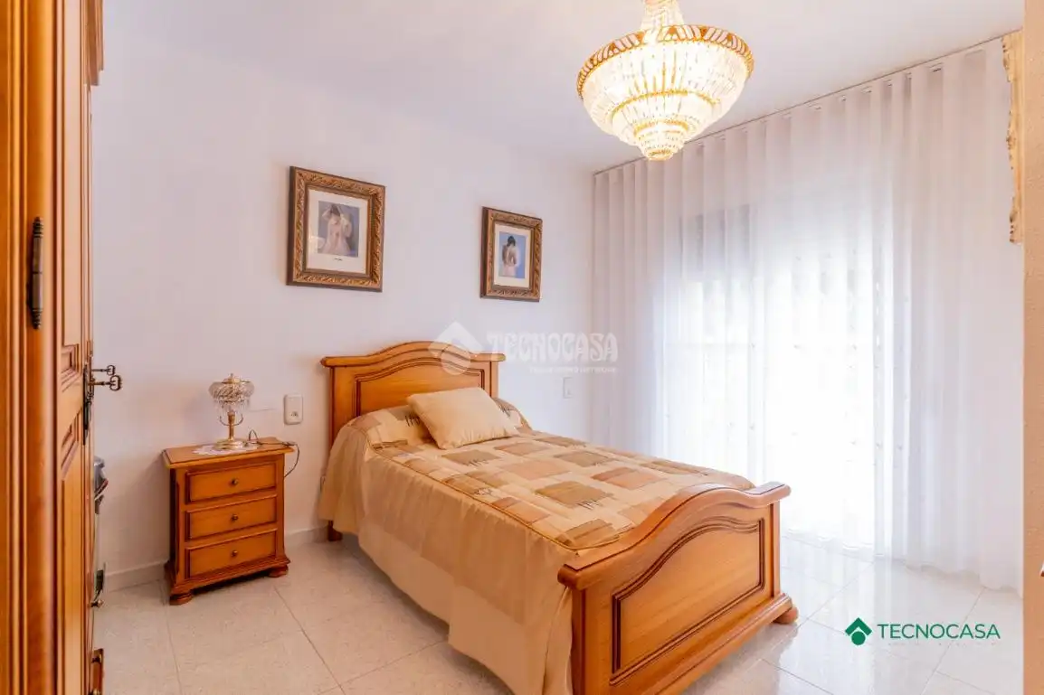 Habitación de Piso en venta en Roquetas de Mar con Aire acondicionado, Terraza y Balcón