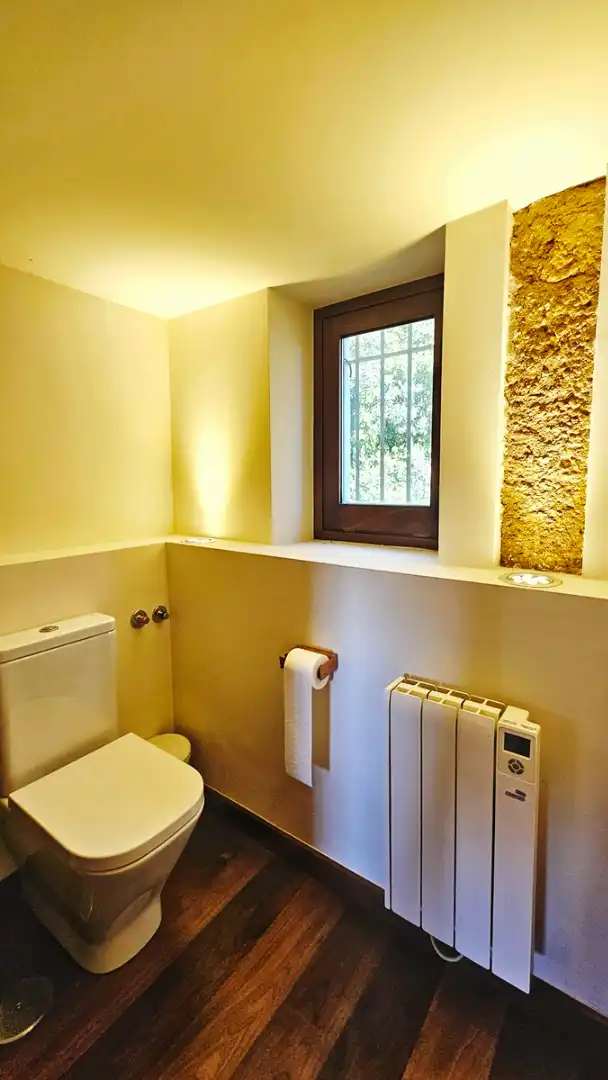 Bathroom of Houses for sale in Alájar  with Heating, Private garden and Terrace