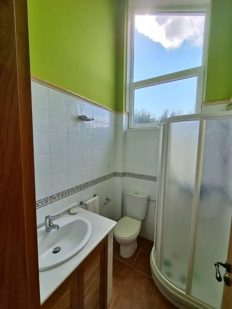 Bathroom of Houses for sale in Miño  with Heating, Parquet flooring and Storage room