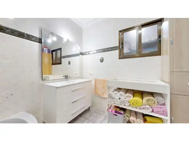 Baño de Casa o chalet en venta en Alzira con Terraza, Trastero y Piscina