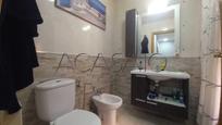 Bathroom of Flat to rent in Cobeja