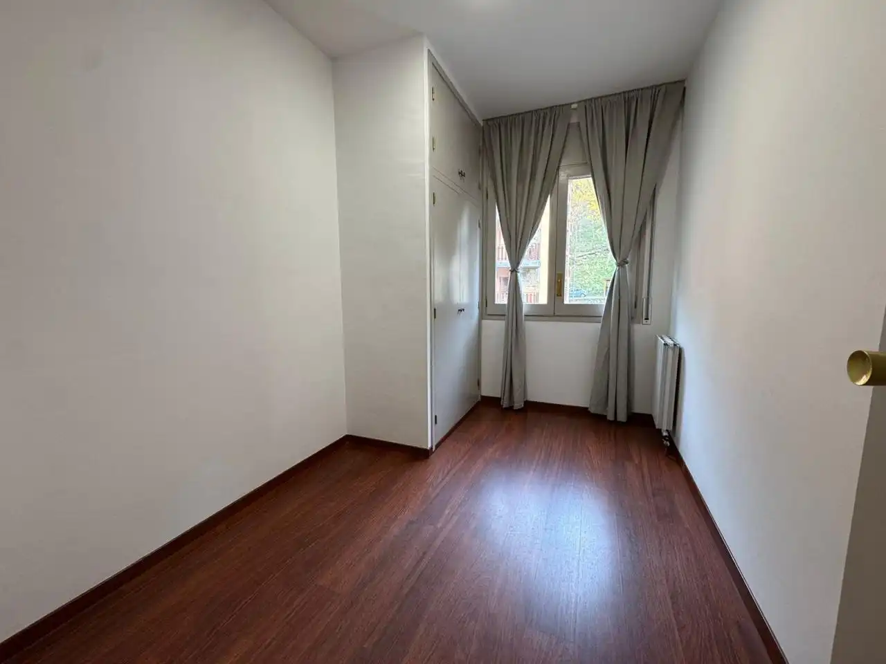 Habitación de Apartamento en venta en La Massana con Parquet, Amueblado y Balcón