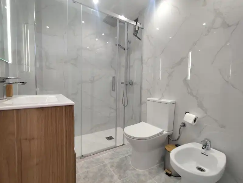 Baño de Apartamento en venta en Sueca con Aire acondicionado, Calefacción y Amueblado