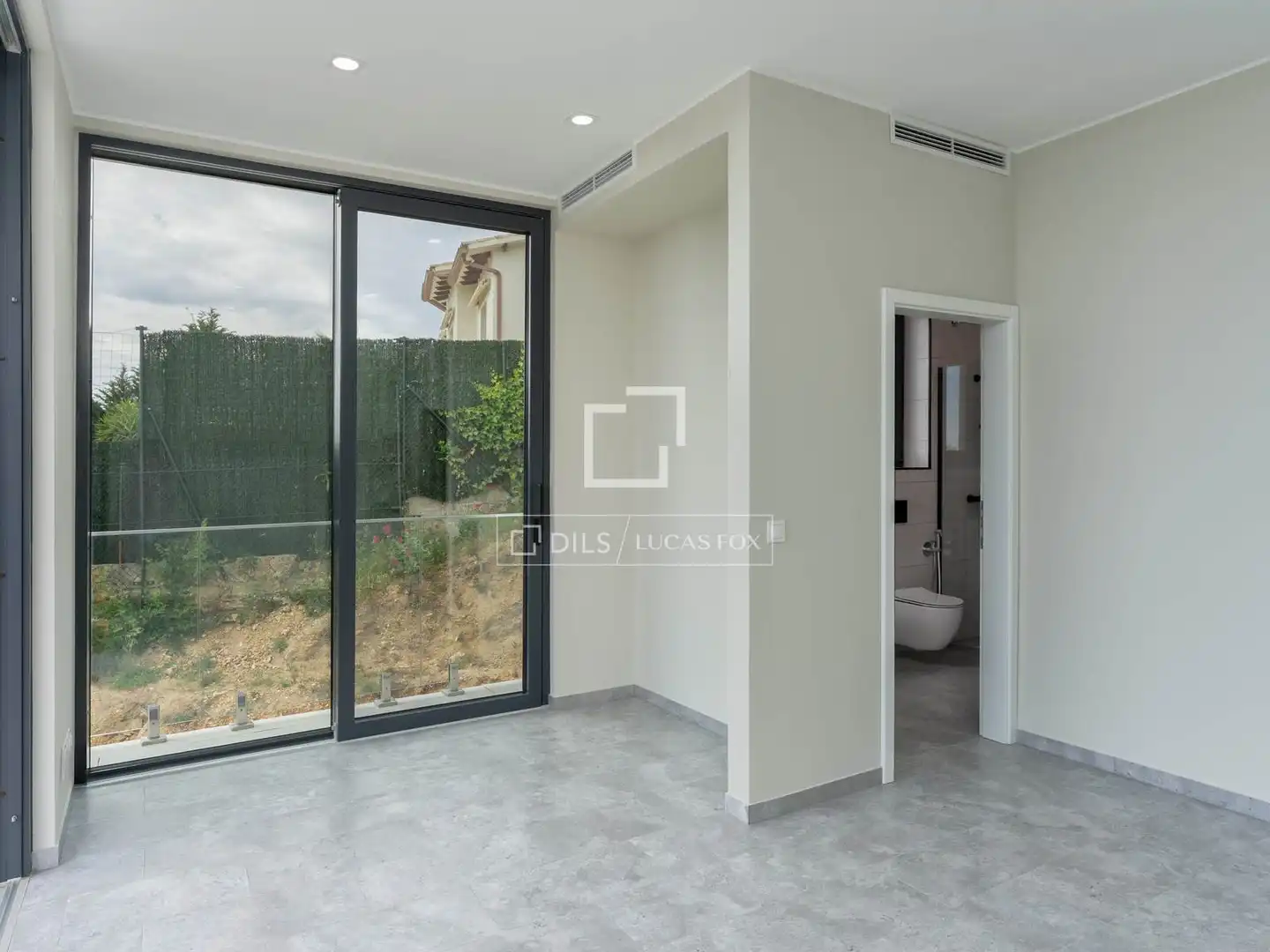 Houses for sale in Lloret de Mar  with Air Conditioner, Heating and Private garden
